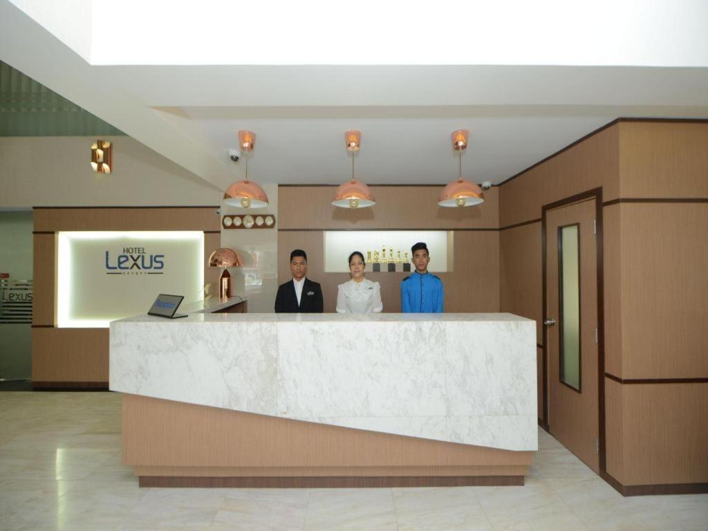 Hotel Lexus Янгон Экстерьер фото