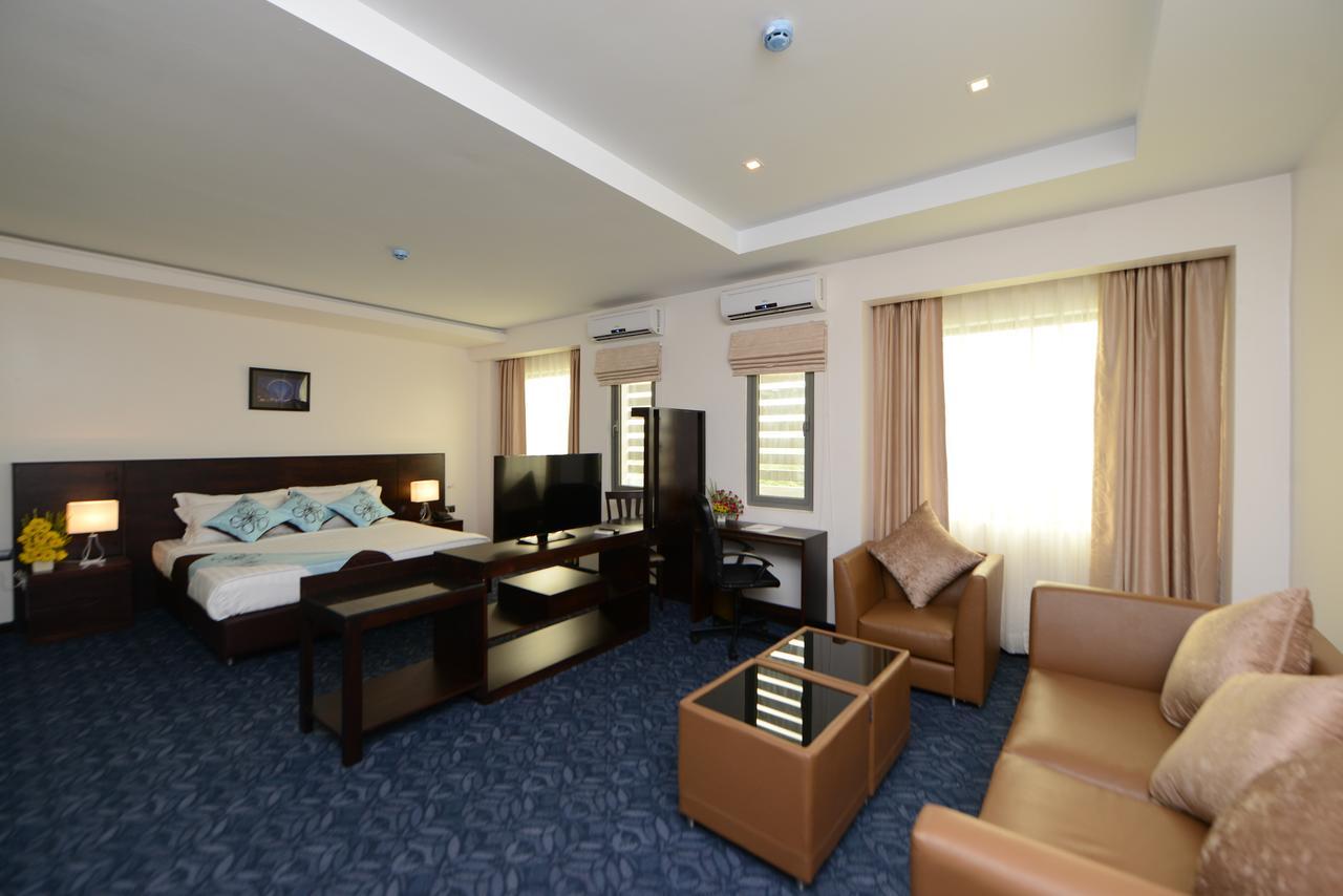 Hotel Lexus Янгон Экстерьер фото